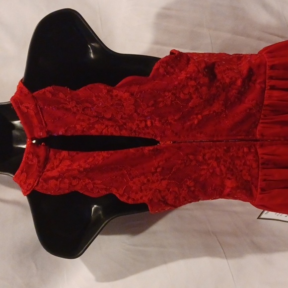 Speechless Juniors Red Sequined Halter Above the Knee Party Dress, Size 9 - Picture 5 of 7